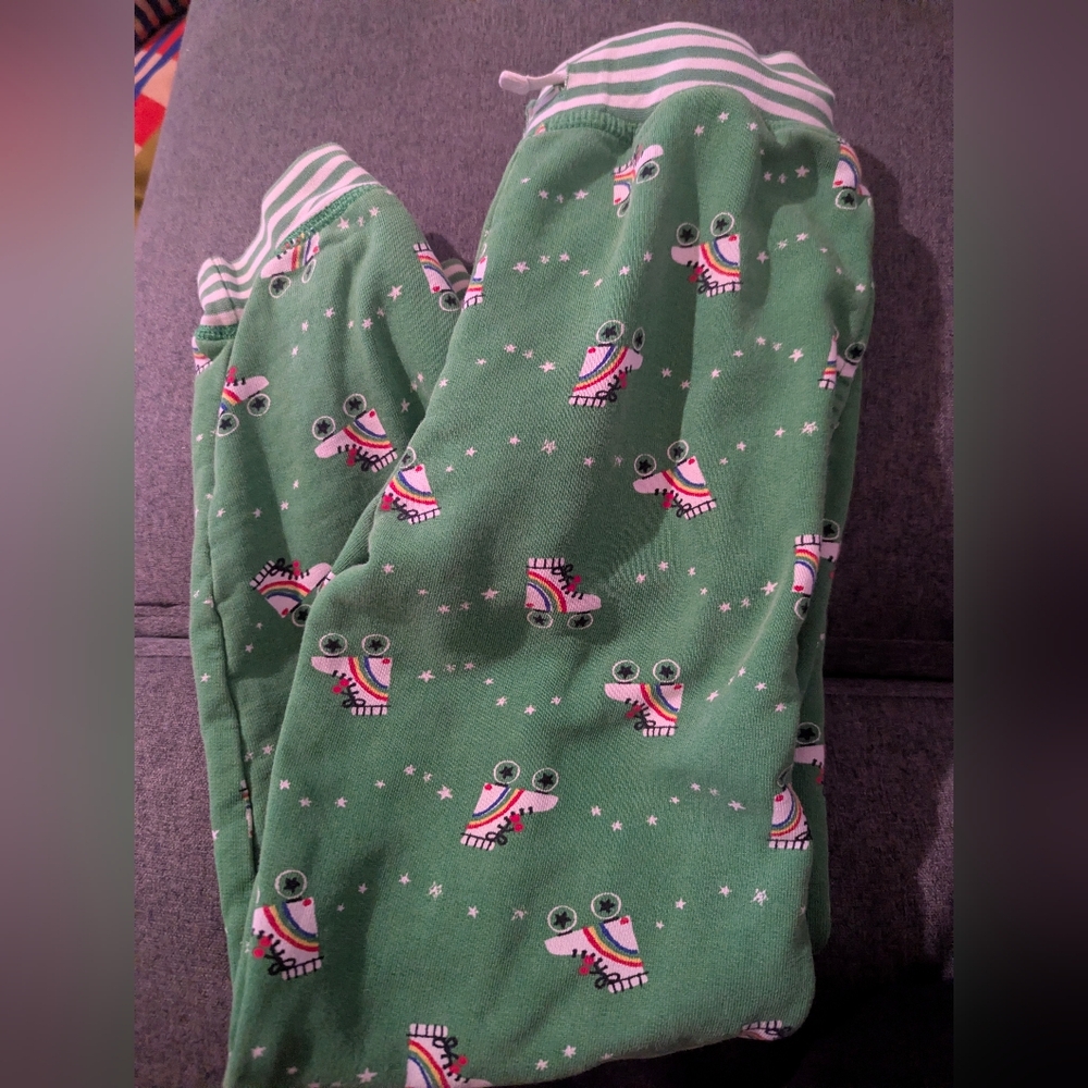 Hanna Andersson Green Roller Skate Kids Sweatpants